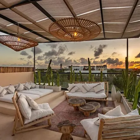 Luxury 3 Bdr At Aldea Zama, Private Pool! Apartment